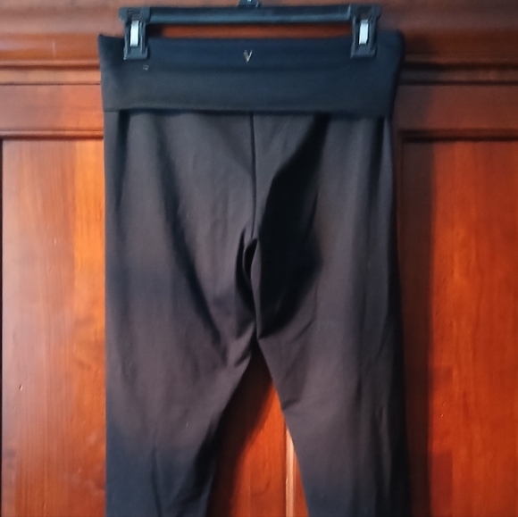 Victoria's Secret Fold Over Leggings - Picture 4 of 6